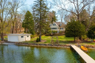 Lake Home For Sale in Hartland, Wisconsin
