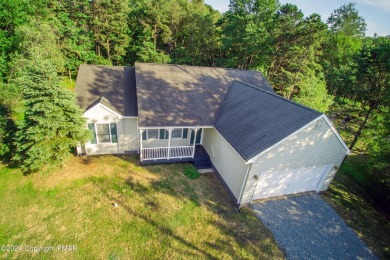 Indian Mountain Lakes Home For Sale in Albrightsville Pennsylvania