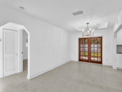 This 3-bedroom, 2-bathroom house is located in a quiet corner of - photo 5