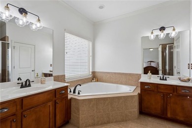 Welcome home to this stunning 2-story townhome in sought after - photo 11