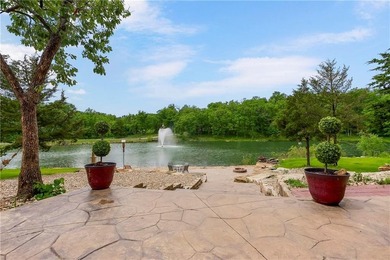 Experience the perfect blend of rustic elegance and modern - photo 30