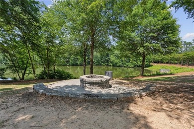 Welcome home to this stunning 2-story townhome in sought after - photo 32