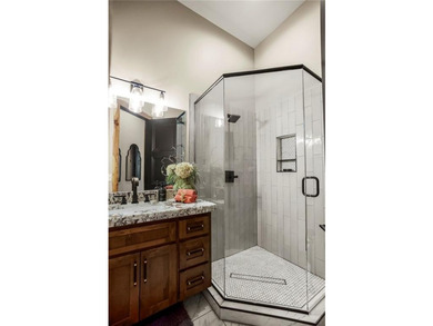 Experience the perfect blend of rustic elegance and modern - photo 32