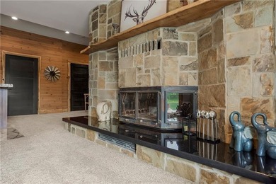 Experience the perfect blend of rustic elegance and modern - photo 37