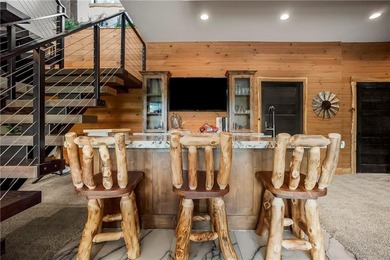 Experience the perfect blend of rustic elegance and modern - photo 39