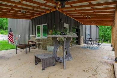 Experience the perfect blend of rustic elegance and modern - photo 47