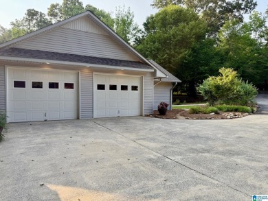 Beautiful 6BR/5.5BA home on 6 private acres in Golden Springs. 5