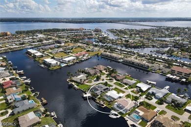 Waterfront living just minutes to open water-no bridges, no - photo 3