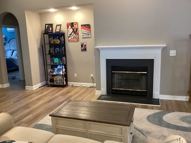 If its space you need, then here's your home. 4 bedrooms with 4 - photo 8