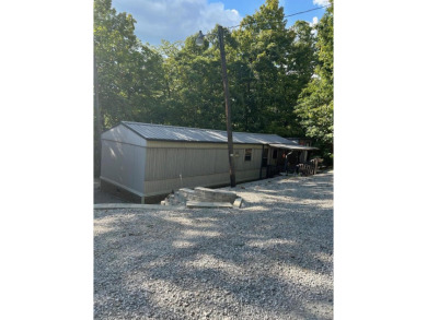 Lake Home For Sale in Burnside, Kentucky