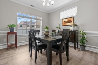 Welcome home to this spacious and beautifully maintained - photo 11