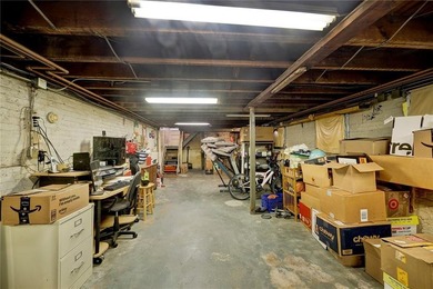 Prime Dyker Heights Location! Welcome to this charming - photo 32