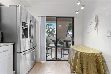 Rent right away. Light and airy ground-floor condo in Boca - photo 5