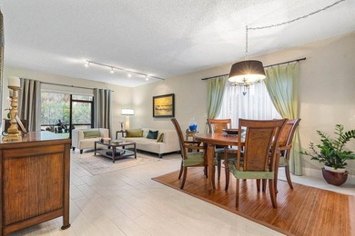 Rent right away. Light and airy ground-floor condo in Boca - photo 8
