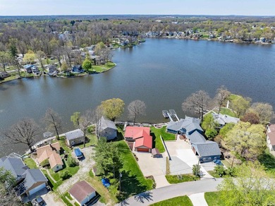 This is your chance to have the lake life you have been wanting! - photo 2