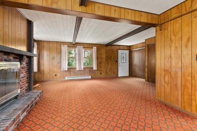 The view steals the show at this Wisconsin River home, where 315 - photo 5