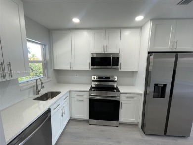 Lake Condo For Sale in Sunrise, Florida