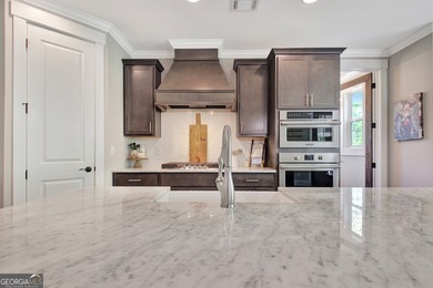 Beautiful Craftsman Home in Sought-After Canoe Club. Why wait - photo 17
