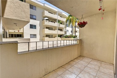 Ideally located this 3-bed, 2-bath residence in Rancho Palos - photo 17