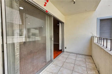 Ideally located this 3-bed, 2-bath residence in Rancho Palos - photo 18