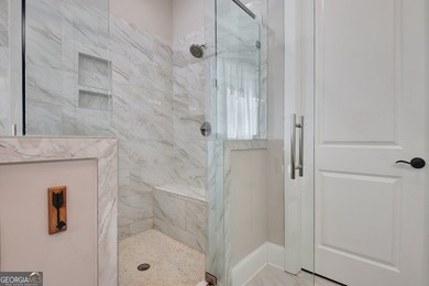 Beautiful Craftsman Home in Sought-After Canoe Club. Why wait - photo 32