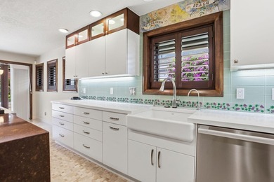 Set along the fairways of Pine Tree Golf Club, this fully - photo 34