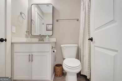 Beautiful Craftsman Home in Sought-After Canoe Club. Why wait - photo 38