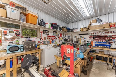 Own the ultimate turnkey multi-generational compound & executive - photo 9