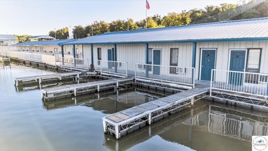 ? Bucksaw Resort & Marina - Truman Lake, Clinton, MO A rare - photo 43
