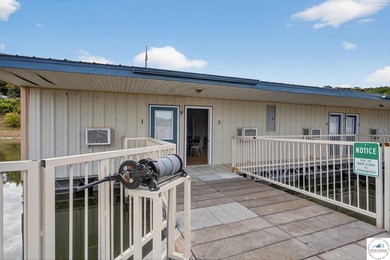 ? Bucksaw Resort & Marina - Truman Lake, Clinton, MO A rare - photo 44