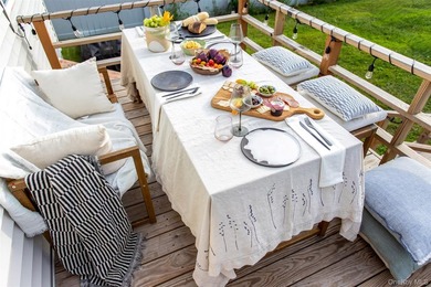 Welcome to The Swan House! Indulge in the serenity of being - photo 10
