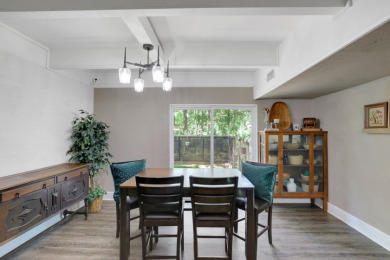 4 bed 2 bath Home on 2 lots in Cape Royale - photo 7