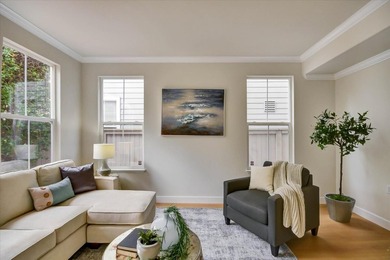 Wonderful bright, upgraded home with high ceilings. Immaculate - photo 15