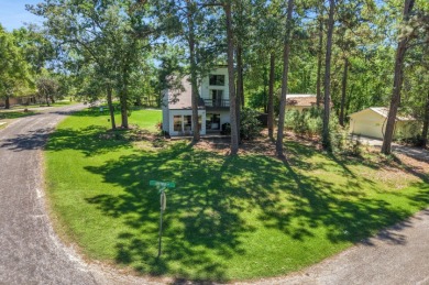 4 bed 2 bath Home on 2 lots in Cape Royale - photo 27