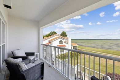 Located on the third floor, overlooking the 9th hole on The - photo 21