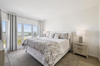 Located on the third floor, overlooking the 9th hole on The - photo 25