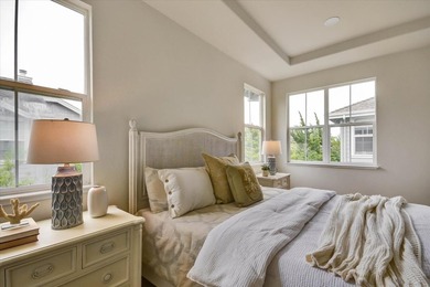 Wonderful bright, upgraded home with high ceilings. Immaculate - photo 26