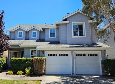 Wonderful bright, upgraded home with high ceilings. Immaculate - photo 36
