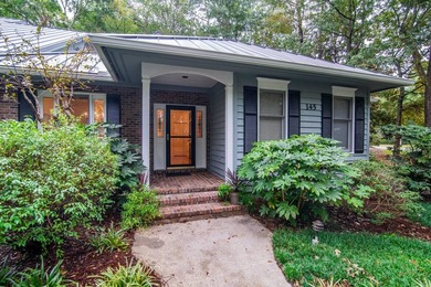 Welcome to this beautifully furnished 3-bedroom, 3-bath - photo 2