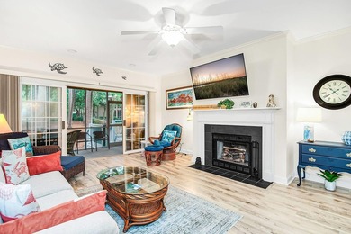 Welcome to this beautifully furnished 3-bedroom, 3-bath - photo 3