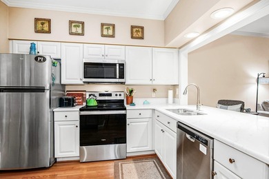 Welcome to this beautifully furnished 3-bedroom, 3-bath - photo 8