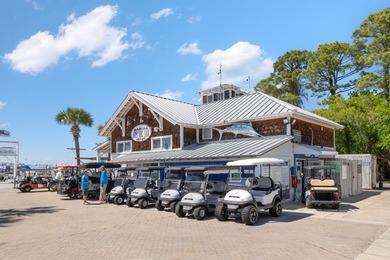 Located on the third floor, overlooking the 9th hole on The - photo 48