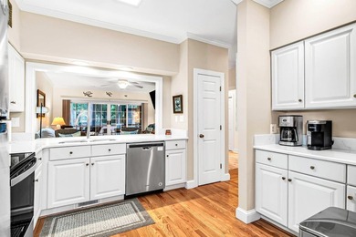 Welcome to this beautifully furnished 3-bedroom, 3-bath - photo 10
