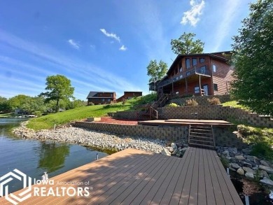 Holiday Lake Home For Sale in Brooklyn Iowa