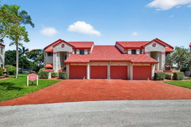 Lake Condo For Sale in Delray Beach, Florida