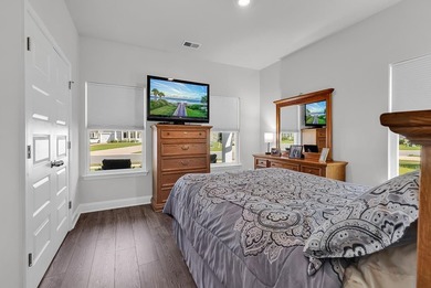 LOVELY HOME WITH WATER VIEW!! Forestbrook Estates represents a - photo 4