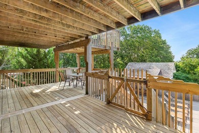 Designed for the ultimate in indoor-outdoor living, this - photo 22