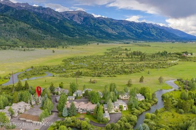Last on the market in 2006, this private 2400 square-foot, three - photo 22