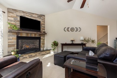 Welcome to Myrtle Grove Plantation! This fully updated 4 bedroom - photo 5
