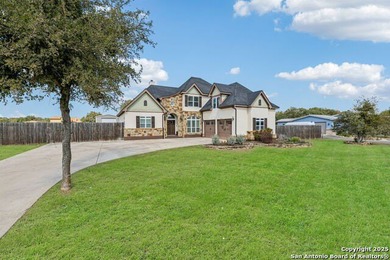 (private lake, pond, creek) Home For Sale in New Braunfels Texas